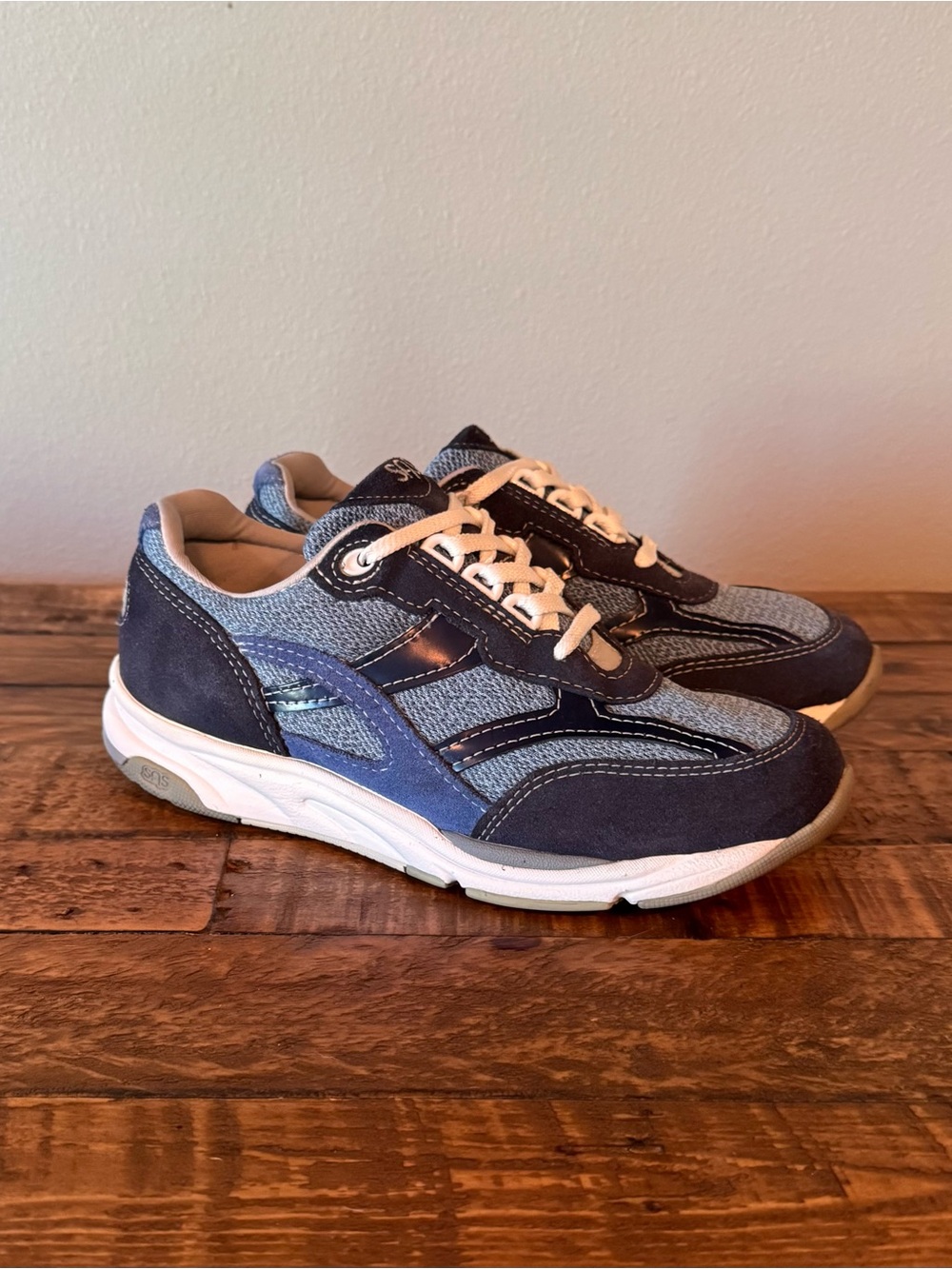 SAS Women's Tour Mesh Navy and Light Blue Athletic Sneakers